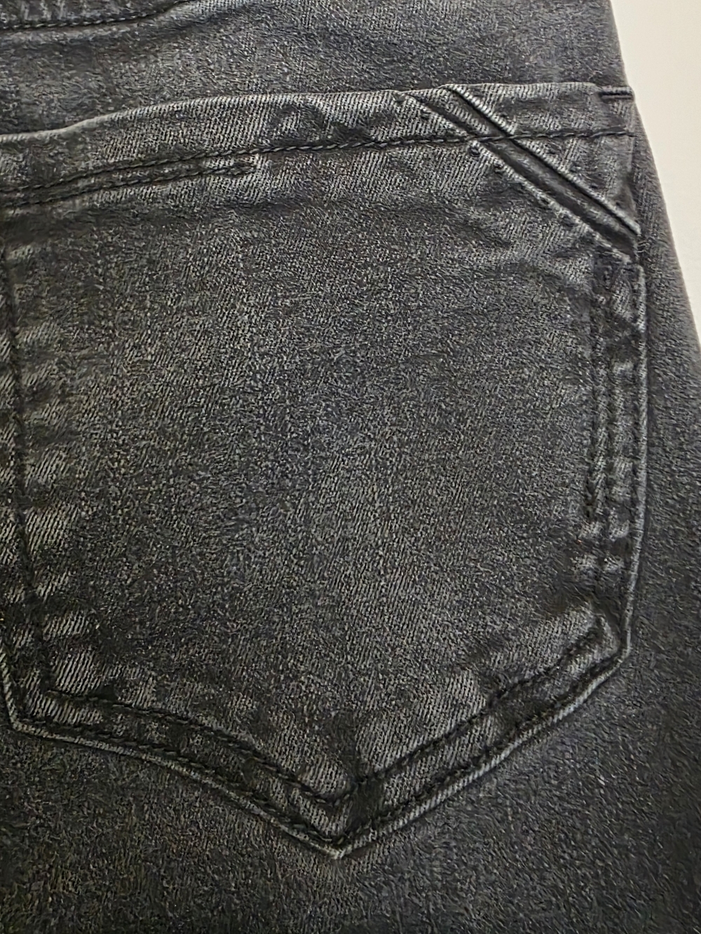 Black High-Waist Cropped Straight Jeans - Women Distressed Bottoms Buckle Fit 35 - Picture 9 of 13